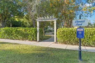 554 Downhaul Dr, Pensacola, FL 32507 - Photo 40