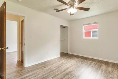 3255 Newton Dr, Pensacola, FL 32503 - Photo 12