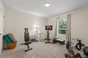 1045 Woodlore Cir, Gulf Breeze, FL 32563 - Photo 16