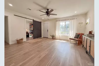 1322 Dexter Ave, Pensacola, FL 32507 - Photo 2