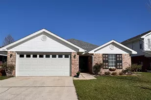 3762 McNemar Ct, Gulf Breeze, FL 32563 - Photo 1