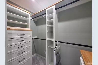 430 S 1st St, Pensacola, FL 32507 - Photo 18