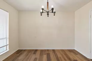 5731 Langley Ct, Pensacola, FL 32504 - Photo 4