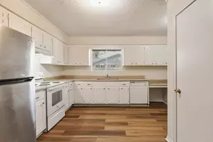 5731 Langley Ct Langley Ct, Pensacola, FL 32504 - Photo 6