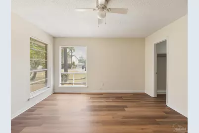 5731 Langley Ct, Pensacola, FL 32504 - Photo 8