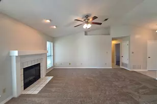 824 Lavon Dr, Pensacola, FL 32506 - Photo 4