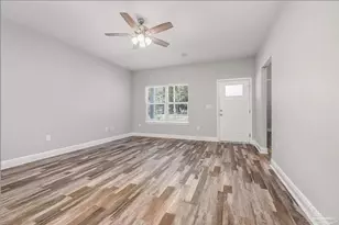 618 Rentz Ave, Pensacola, FL 32507 - Photo 4