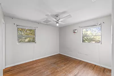 433 Montrose Blvd, Gulf Breeze, FL 32561 - Photo 16