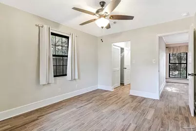 103 Highpoint Dr, Gulf Breeze, FL 32561 - Photo 16