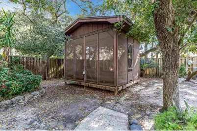 103 Highpoint Dr, Gulf Breeze, FL 32561 - Photo 52