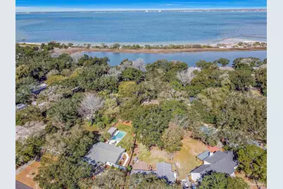 103 Highpoint Dr, Gulf Breeze, FL 32561 - Photo 66