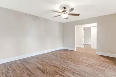 103 Highpoint Dr, Gulf Breeze, FL 32561 - Photo 28