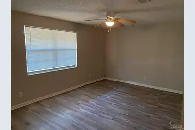 6005 Muldoon Rd, Pensacola, FL 32526 - Photo 2