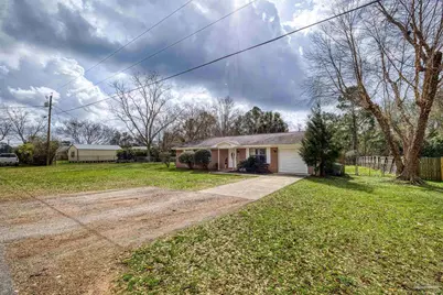 3525 Applewood Ln, Cantonment, FL 32533 - Photo 6