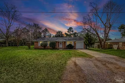 3525 Applewood Ln, Cantonment, FL 32533 - Photo 2