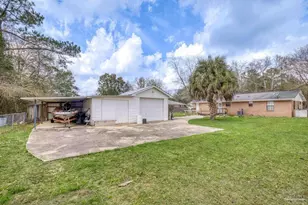 3525 Applewood Ln, Cantonment, FL 32533 - Photo 6