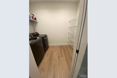 615 N B St, Pensacola, FL 32501 - Photo 40