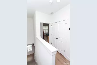 615 N B St, Pensacola, FL 32501 - Photo 30