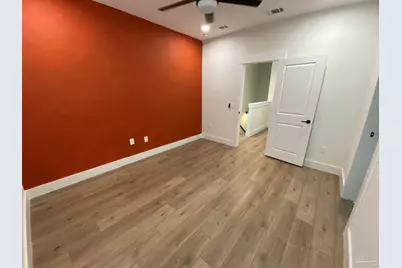 615 N B St, Pensacola, FL 32501 - Photo 30