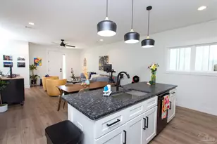 615 N B St, Pensacola, FL 32501 - Photo 22