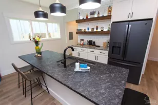 615 N B St, Pensacola, FL 32501 - Photo 14