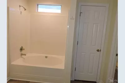 2513 Gulf Breeze Ave, Pensacola, FL 32507 - Photo 16