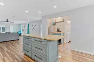 2750 Mercado Dr, Pensacola, FL 32507 - Photo 14