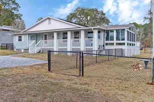 2750 Mercado Dr, Pensacola, FL 32507 - Photo 10