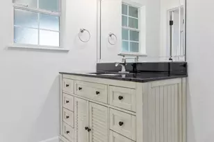 2750 Mercado Dr, Pensacola, FL 32507 - Photo 30