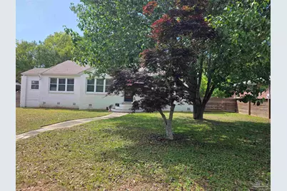 2023 E Yonge St, Pensacola, FL 32503 - Photo 2