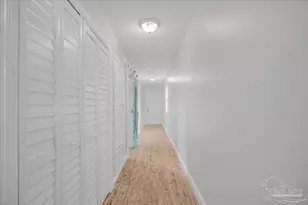 911 N Davis Hwy, Pensacola, FL 32501 - Photo 22