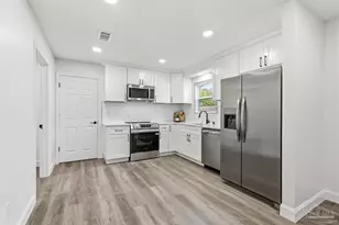 2611 Green Bay Ave, Pensacola, FL 32526 - Photo 12