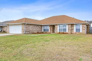 7030 Boo Ln, Pensacola, FL 32526 - Photo 2