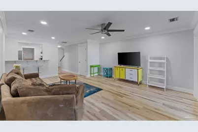 8253 Navarre Pkwy #D200, Navarre, FL 32566 - Photo 6