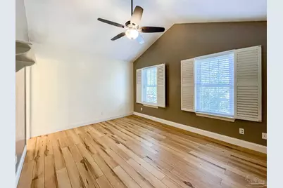 601 E Burgess Rd #E4, Pensacola, FL 32504 - Photo 12