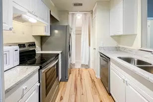 601 E Burgess Rd, Pensacola, FL 32504 - Photo 2