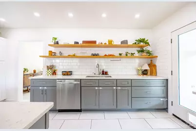 1228 Stow Ave, Pensacola, FL 32503 - Photo 4