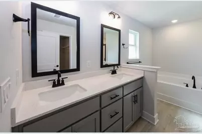 5334 Hidden Pines Cir, Milton, FL 32583 - Photo 14