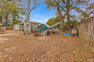 2511 W Kingsfield Dr, Cantonment, FL 32533 - Photo 34