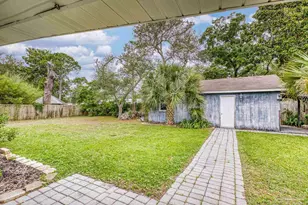204 Camelia St, Gulf Breeze, FL 32561 - Photo 46