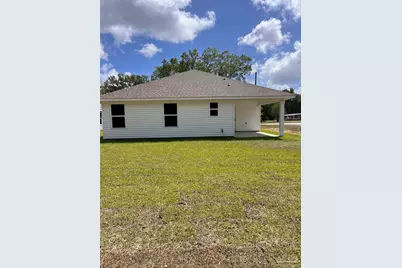 360 McKinnon Ln, Pensacola, FL 32534 - Photo 2