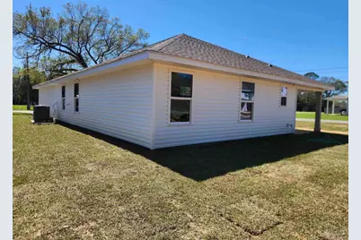 360 McKinnon Ln, Pensacola, FL 32534 - Photo 4