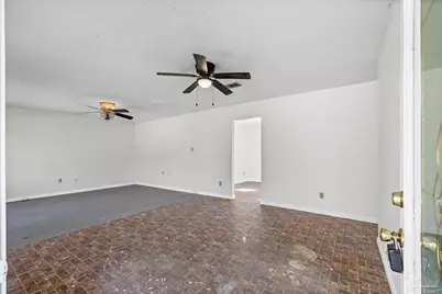 7599 Woods Rd, Pensacola, FL 32526 - Photo 2