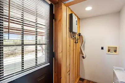 7020 SW Capt Lynn Rd, Kinard, FL 32449 - Photo 10