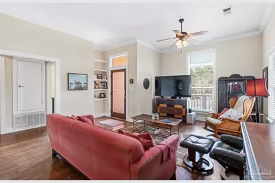 2568 Gulf Breeze Ave, Pensacola, FL 32507 - Photo 12