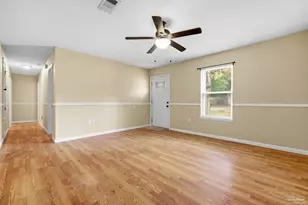 6568 Sinclair St, Milton, FL 32570 - Photo 4