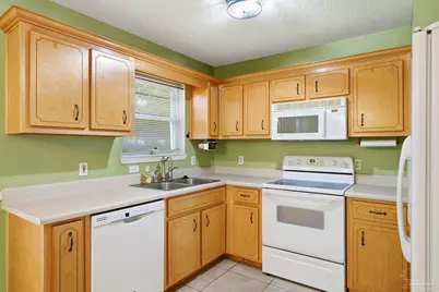 6568 Sinclair St, Milton, FL 32570 - Photo 14