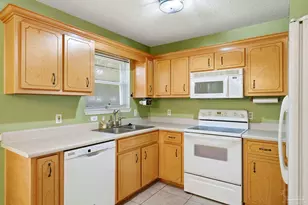 6568 Sinclair St, Milton, FL 32570 - Photo 14