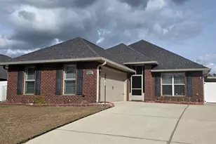 7812 Jewt Ln, Pensacola, FL 32526 - Photo 1