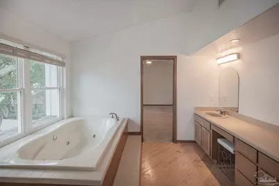 16298 North Shore Dr, Pensacola, FL 32507 - Photo 50
